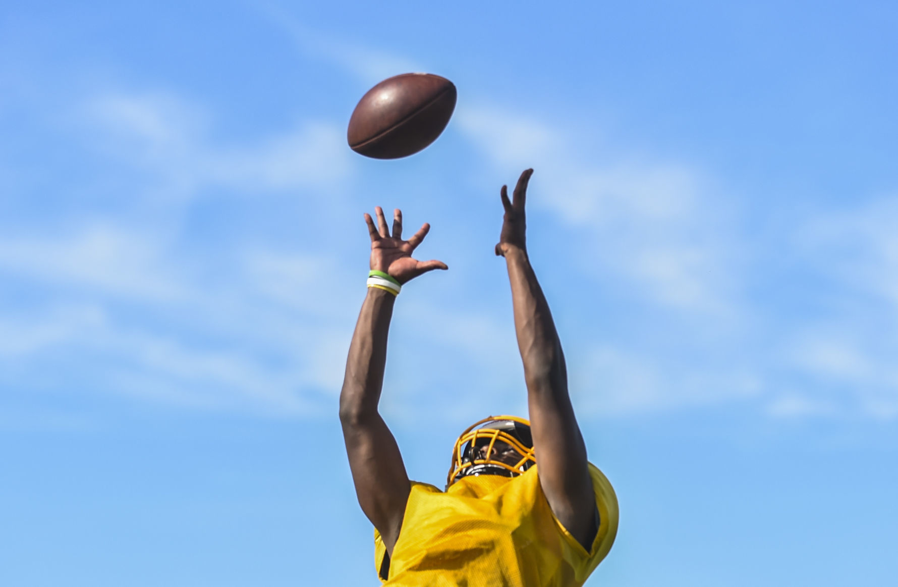 082019-qct-spt-bett football-25.jpg